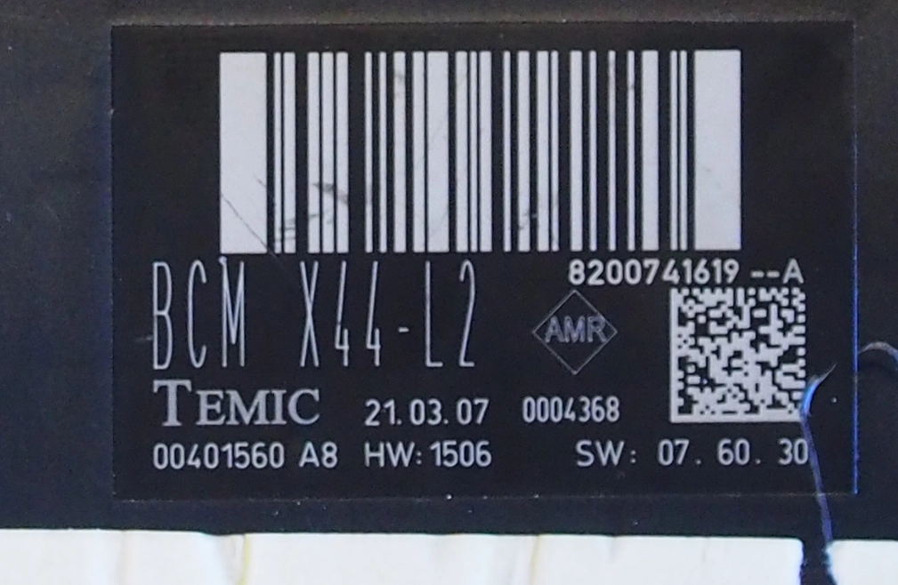 8200741619 00401560 A8 BCMX44-L2 Renault Twingo 9S12DT256 XPROG FULL.rar
