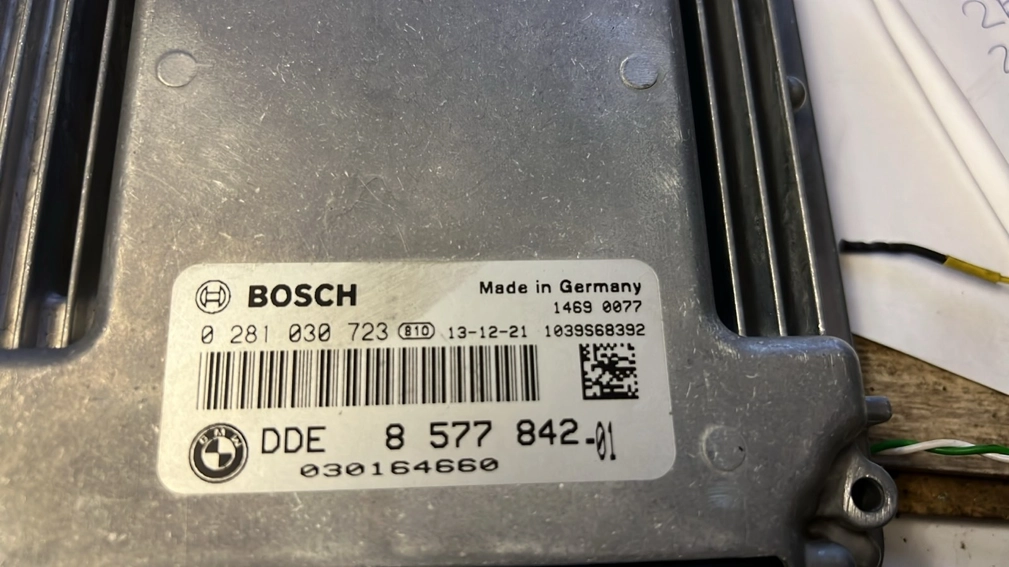 0281030723 8577842 O 7FZN1-0000263A-065 536177 F15 190kW 1037536177 EDC17C56 BMW F10 2014 535DX USA ORI+st1 zdxcopy SCR+DPF+EGR+FLAPS+RDY ATgearbox BENCH FULL.zip
