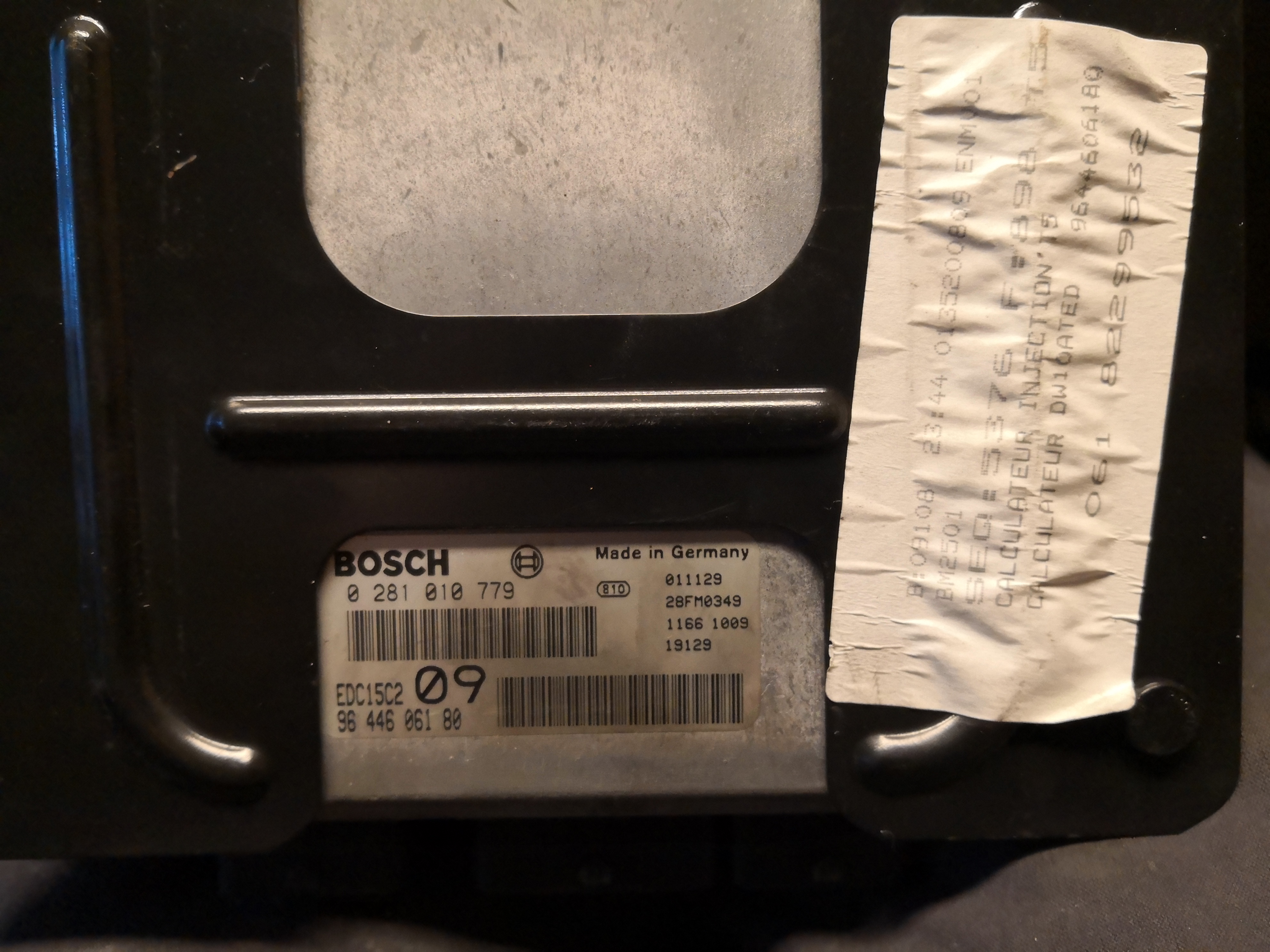 Label for 0281010779 9644606180 1037353725 EDC15C2 PEUGEOT 307 2.0HDI 96367660580F 9644098380 BSI 912DG128 VIRGIN BSI CODE YY22 STARTSET <span style='color: #D0021B'>FULL</span>.rar ecu backups