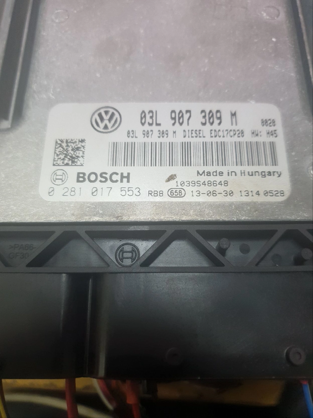 0281017553 03L907309M 03L906019GF 5598 1037535307 EDC17CP20 VW T6 2.0TDI 2016Y ORI+noDPF noEGR st1 MTgearbox BOOT FULL.7z