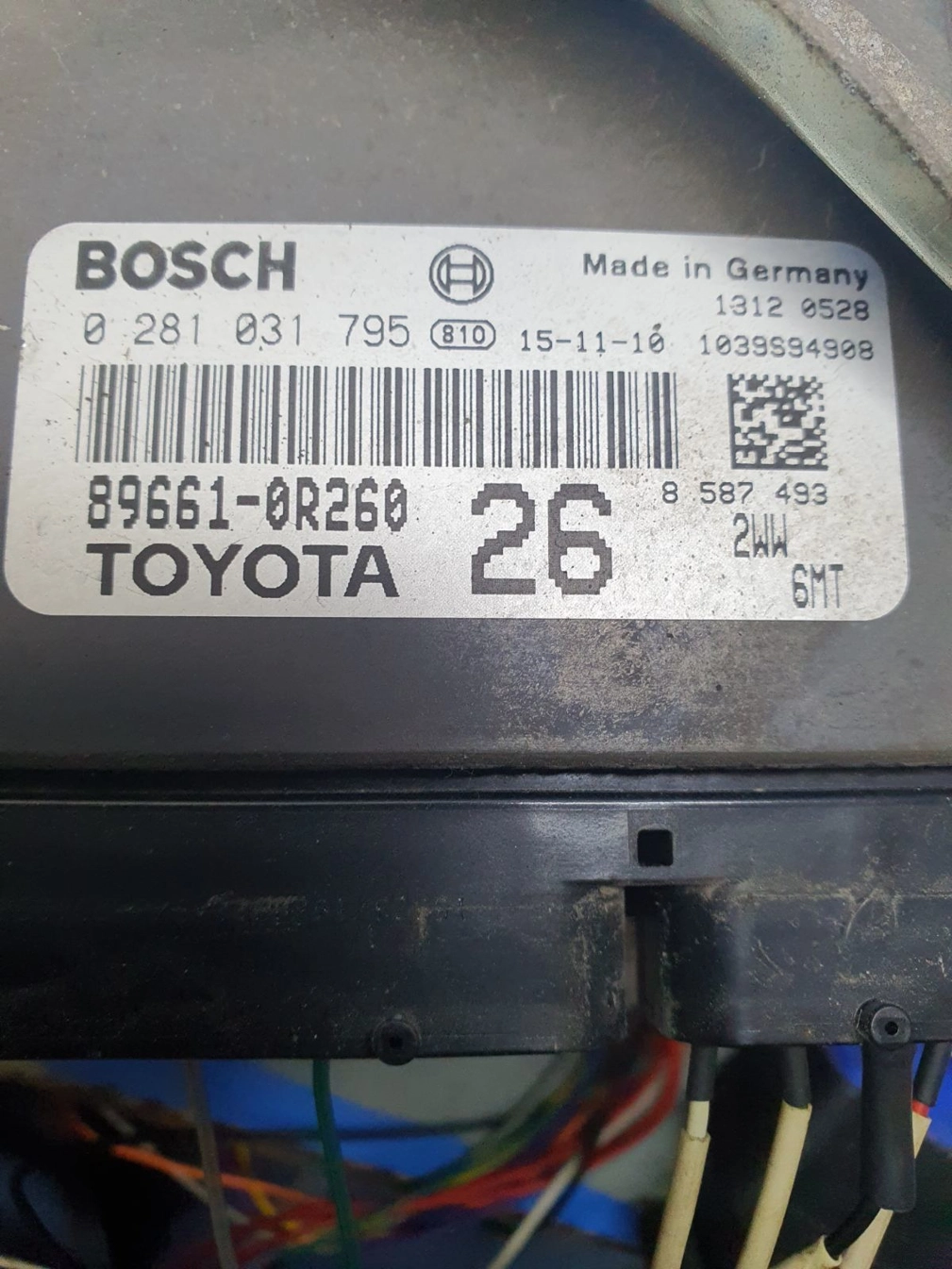 0281031795 89661-0R260 10SW004307 EDC17 C73 TOYOTA RAV4 2.0D MTgearbox BENCH FULL.7z