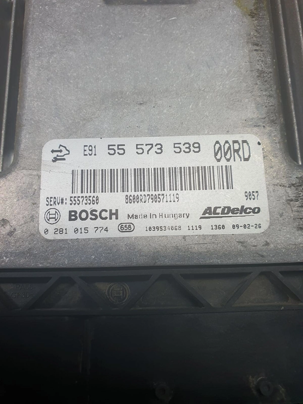 0281015774 55573539 1037529583 EDC17C19 OPEL ISIGNIA 2008Y 2.0D MTgearbox BENCH FULL.rar