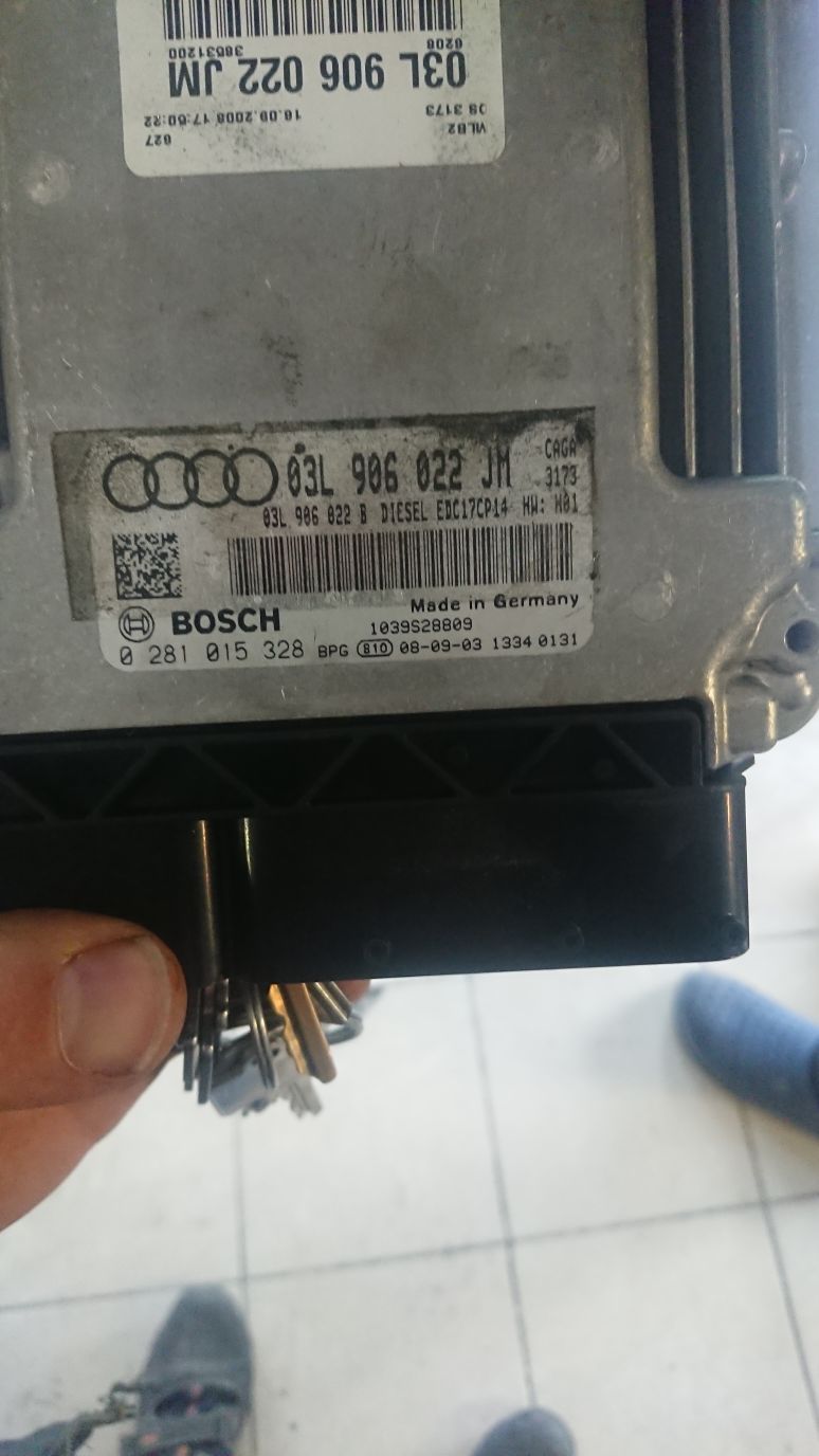 Label for 0281015328 03L906022JM 9978 03L906022B 1037563153 EDC17CP14 Audi A4 2.0TDI 105kW CAGA MTgearbox maps <span style='color: #BD10E0'>OBD</span>.rar ecu backups