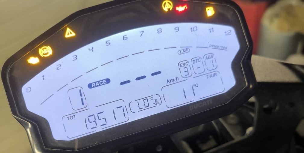 0461017903.00 406.1.124.3B DASH Ducati Piniagle 2017Y 24C512 EEP.zip