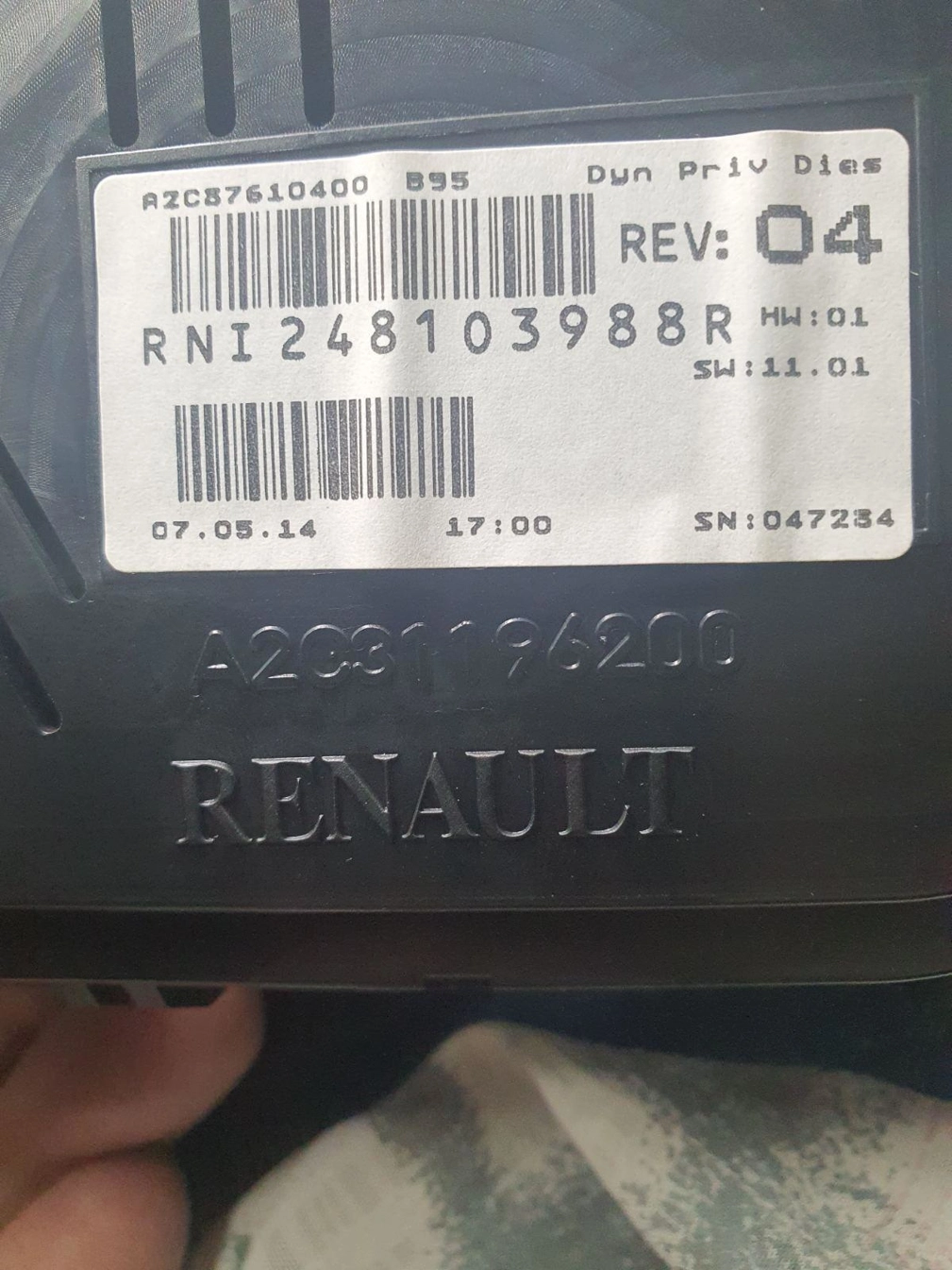 RNI248103988R A2C87610400 DASH MEGANE3 2014Y 24C16 MTgearebox EEP.7z